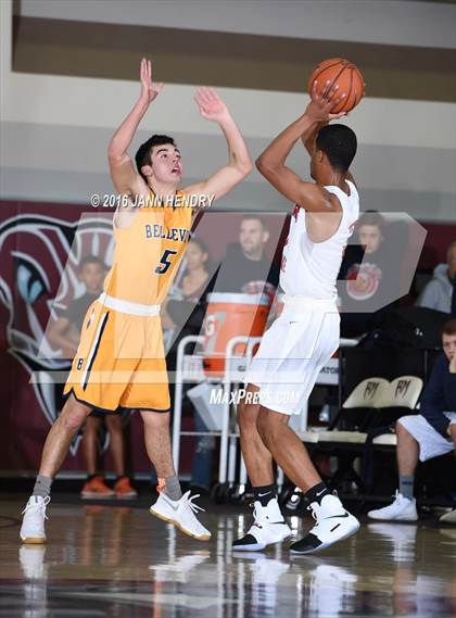 Thumbnail 3 in Bellevue vs. Harvard-Westlake (Rancho Mirage Holiday Invitational) photogallery.