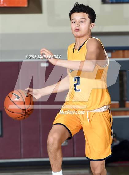 Thumbnail 1 in Bellevue vs. Harvard-Westlake (Rancho Mirage Holiday Invitational) photogallery.