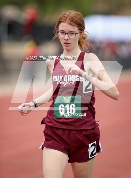 Thumbnail 1 in Brother Borgia Meet (800 Meter) photogallery.