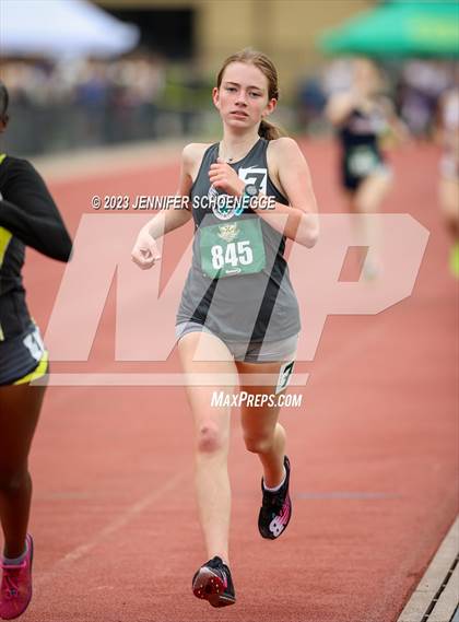 Thumbnail 2 in Brother Borgia Meet (800 Meter) photogallery.