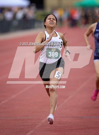 Thumbnail 1 in Brother Borgia Meet (800 Meter) photogallery.
