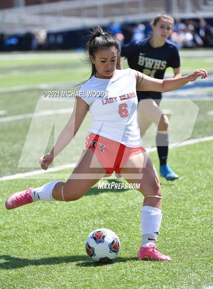 Thumbnail 2 in Bentonville West vs. Northside (AAA 6A First Round Playoff) photogallery.