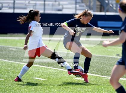 Thumbnail 3 in Bentonville West vs. Northside (AAA 6A First Round Playoff) photogallery.