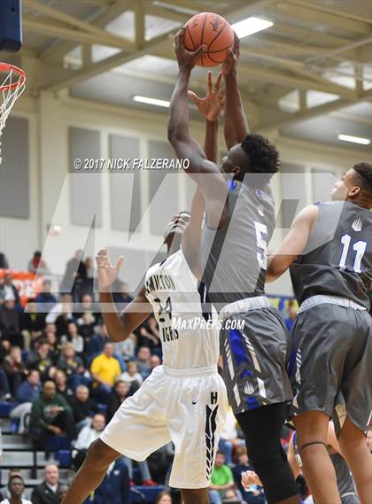Thumbnail 3 in Hamilton Heights Christian Academy vs. IMG Academy photogallery.