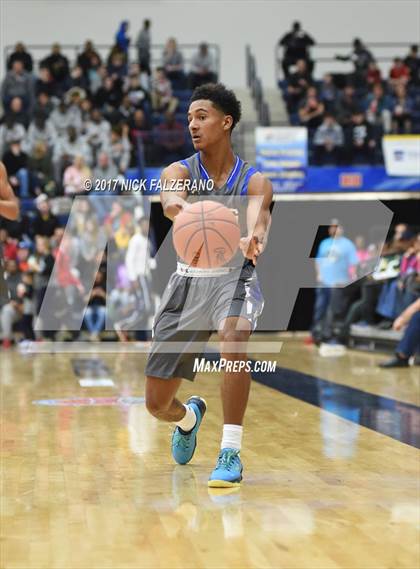 Thumbnail 3 in Hamilton Heights Christian Academy vs. IMG Academy photogallery.