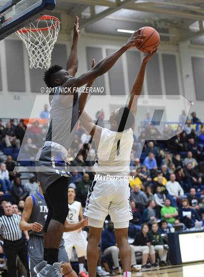 Thumbnail 3 in Hamilton Heights Christian Academy vs. IMG Academy photogallery.