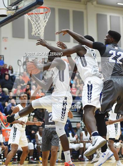 Thumbnail 3 in Hamilton Heights Christian Academy vs. IMG Academy photogallery.