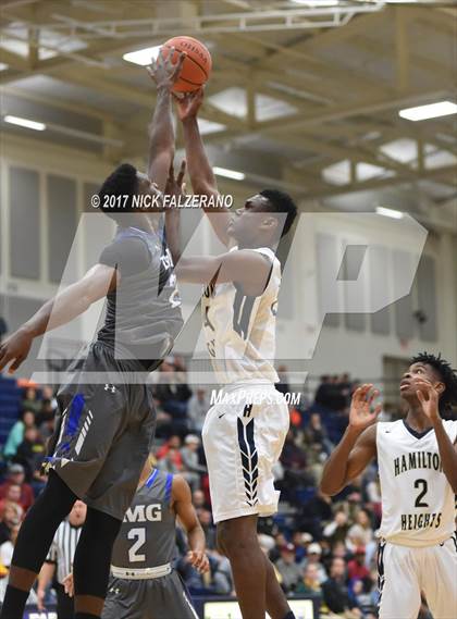 Thumbnail 3 in Hamilton Heights Christian Academy vs. IMG Academy photogallery.