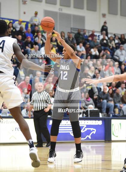 Thumbnail 2 in Hamilton Heights Christian Academy vs. IMG Academy photogallery.