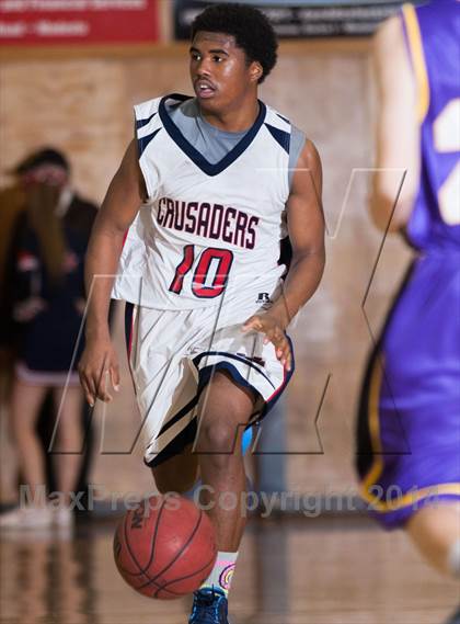 Thumbnail 2 in Modesto Christian vs Orestimba photogallery.
