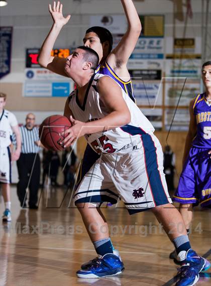 Thumbnail 3 in Modesto Christian vs Orestimba photogallery.