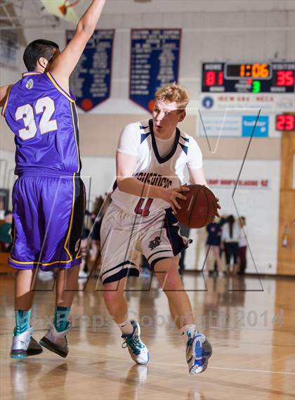 Thumbnail 1 in Modesto Christian vs Orestimba photogallery.
