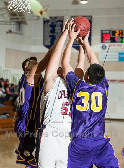 Thumbnail 2 in Modesto Christian vs Orestimba photogallery.