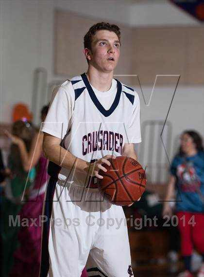 Thumbnail 2 in Modesto Christian vs Orestimba photogallery.