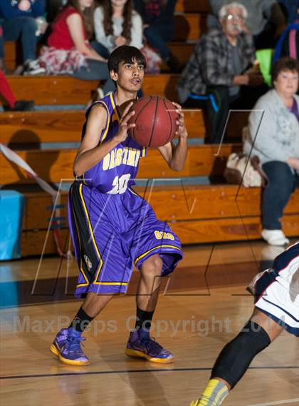 Thumbnail 2 in Modesto Christian vs Orestimba photogallery.