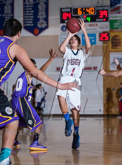 Thumbnail 2 in Modesto Christian vs Orestimba photogallery.