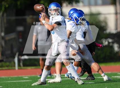 Thumbnail 2 in Los Alamitos @ Fountain Valley photogallery.