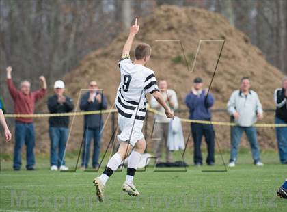 Thumbnail 3 in Darien @ Barlow (CIAC Class L 2nd Round) photogallery.