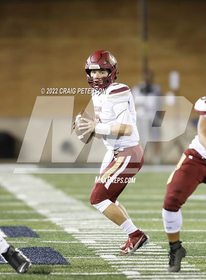 Thumbnail 3 in Bonneville vs. Logan photogallery.