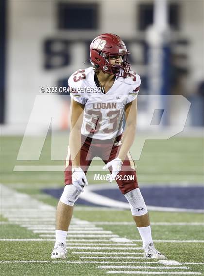 Thumbnail 3 in Bonneville vs. Logan photogallery.