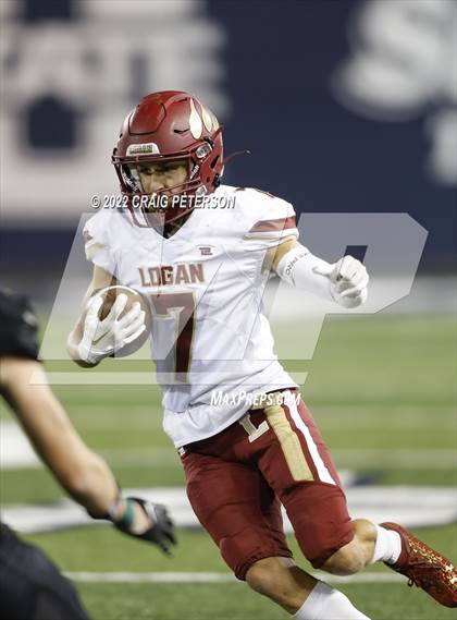 Thumbnail 2 in Bonneville vs. Logan photogallery.