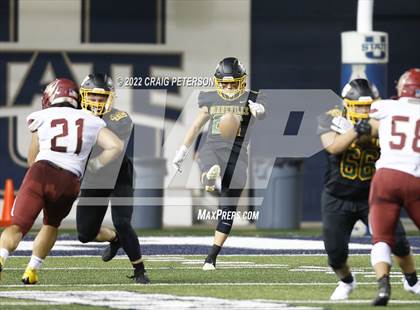 Thumbnail 1 in Bonneville vs. Logan photogallery.