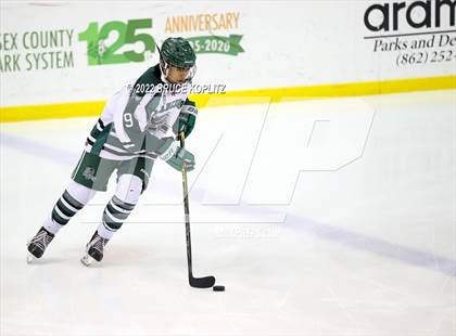 Thumbnail 2 in Livingston vs West Essex photogallery.