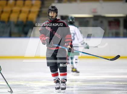 Thumbnail 2 in Livingston vs West Essex photogallery.