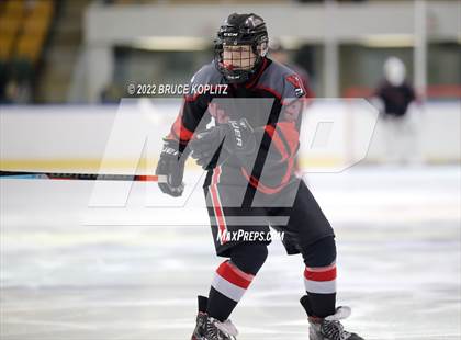 Thumbnail 3 in Livingston vs West Essex photogallery.