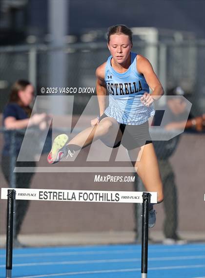 Thumbnail 2 in Estrella Foothills Invitational photogallery.