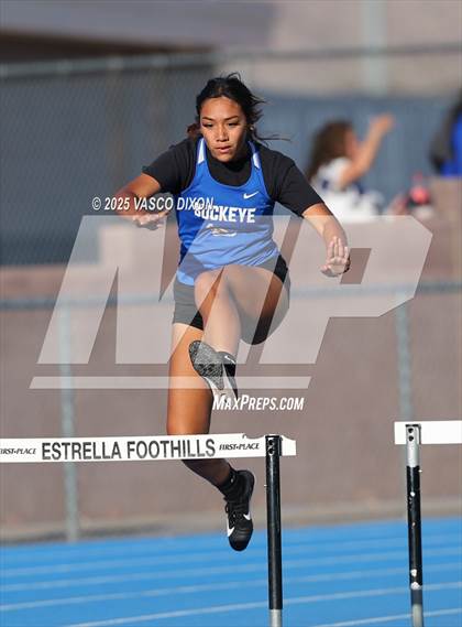 Thumbnail 2 in Estrella Foothills Invitational photogallery.