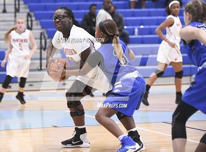 Thumbnail 1 in North Crowley vs. St. Pius X (McDonald's Texas Invitational) photogallery.