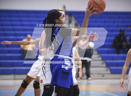 Thumbnail 1 in North Crowley vs. St. Pius X (McDonald's Texas Invitational) photogallery.