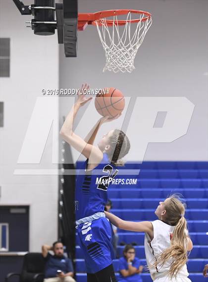 Thumbnail 1 in North Crowley vs. St. Pius X (McDonald's Texas Invitational) photogallery.