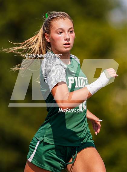 Thumbnail 3 in Governor Livingston @ New Providence photogallery.
