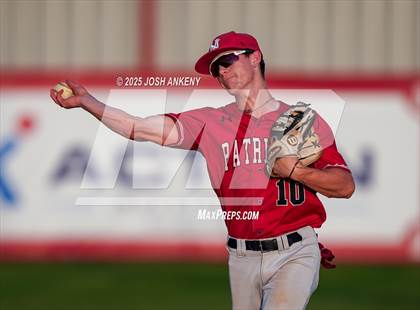 Thumbnail 2 in North Vermilion @ Brusly (LHSAA Division 2 Non-Select Round 3) photogallery.