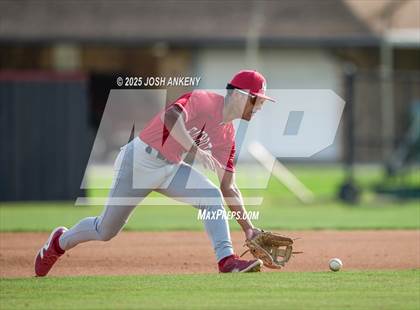Thumbnail 2 in North Vermilion @ Brusly (LHSAA Division 2 Non-Select Round 3) photogallery.