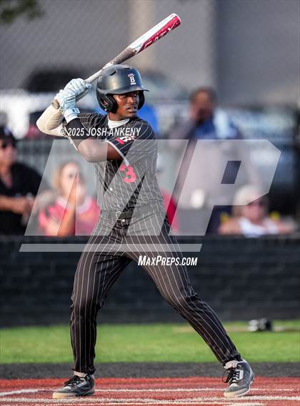 Thumbnail 1 in North Vermilion @ Brusly (LHSAA Division 2 Non-Select Round 3) photogallery.
