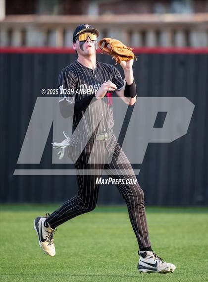 Thumbnail 3 in North Vermilion @ Brusly (LHSAA Division 2 Non-Select Round 3) photogallery.