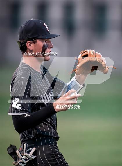 Thumbnail 1 in North Vermilion @ Brusly (LHSAA Division 2 Non-Select Round 3) photogallery.