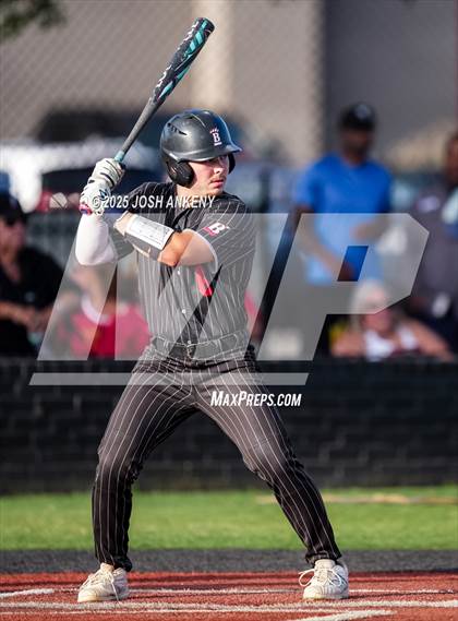 Thumbnail 1 in North Vermilion @ Brusly (LHSAA Division 2 Non-Select Round 3) photogallery.