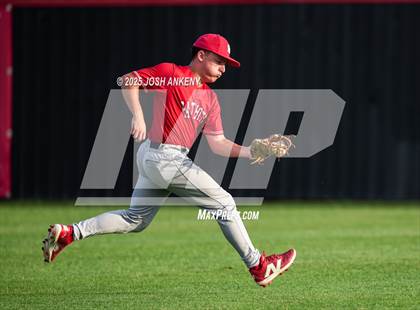 Thumbnail 2 in North Vermilion @ Brusly (LHSAA Division 2 Non-Select Round 3) photogallery.