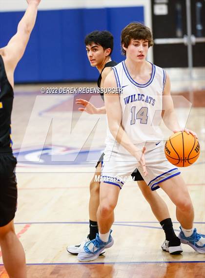Thumbnail 3 in Fruita Monument vs Wheat Ridge (Boulder Valley Invitational) photogallery.