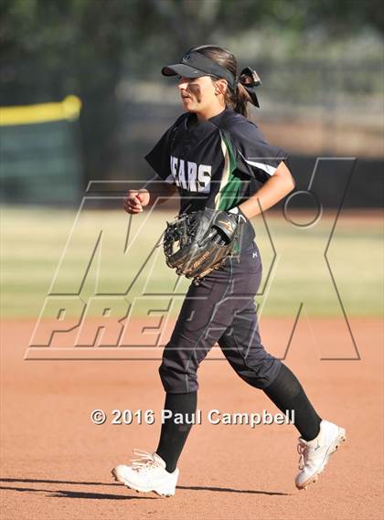 Thumbnail 1 in Queen Creek vs Basha (Desert Mountain Softball Invitational) photogallery.