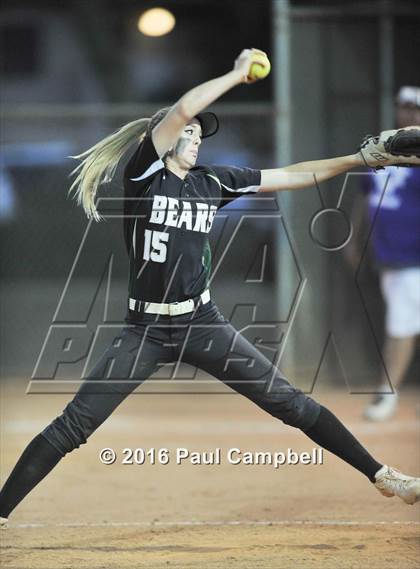 Thumbnail 3 in Queen Creek vs Basha (Desert Mountain Softball Invitational) photogallery.