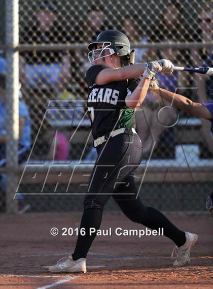 Thumbnail 3 in Queen Creek vs Basha (Desert Mountain Softball Invitational) photogallery.