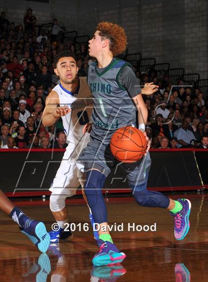 Thumbnail 3 in Chino Hills vs. Bishop Gorman (Nike Extravaganza) photogallery.