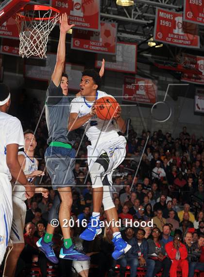 Thumbnail 1 in Chino Hills vs. Bishop Gorman (Nike Extravaganza) photogallery.
