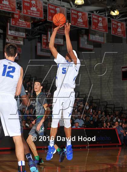 Thumbnail 3 in Chino Hills vs. Bishop Gorman (Nike Extravaganza) photogallery.