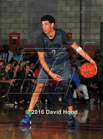 Thumbnail 2 in Chino Hills vs. Bishop Gorman (Nike Extravaganza) photogallery.